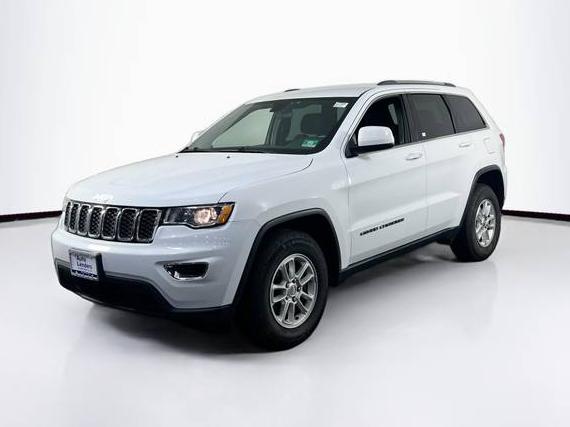JEEP GRAND CHEROKEE 2018 1C4RJFAG8JC377856 image